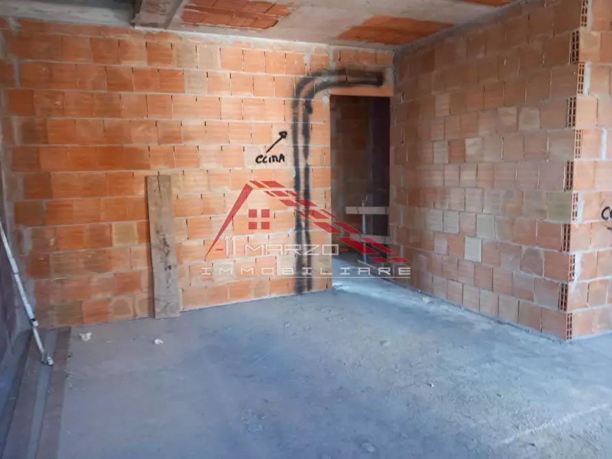 Immagine 11 di Appartamento in vendita  a Pisa