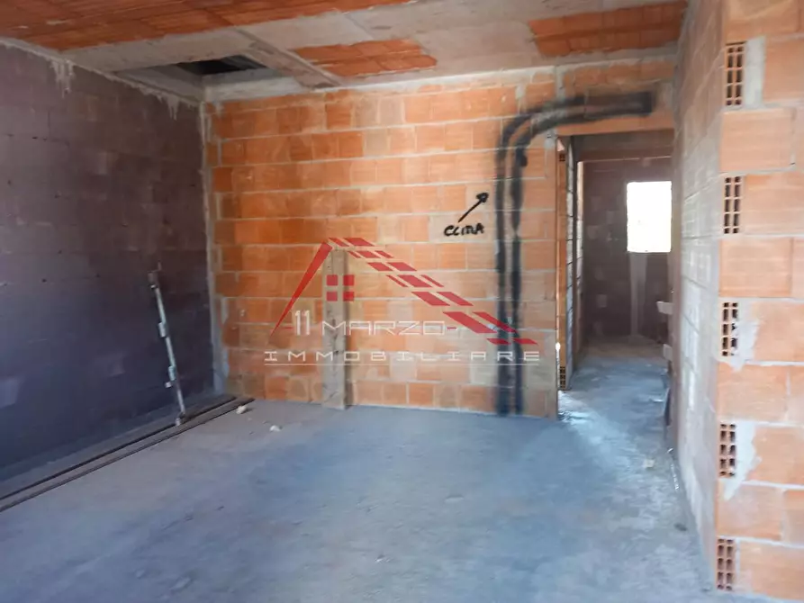 Immagine 16 di Appartamento in vendita  a Pisa