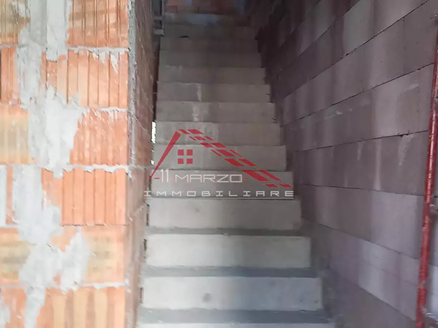 Immagine 32 di Appartamento in vendita  a Pisa