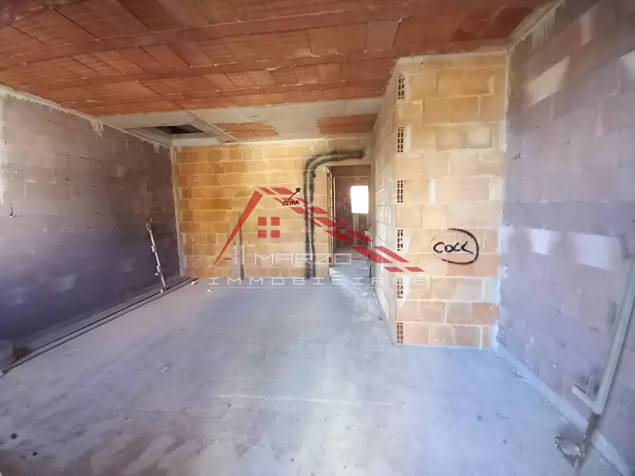 Immagine 5 di Appartamento in vendita  a Pisa