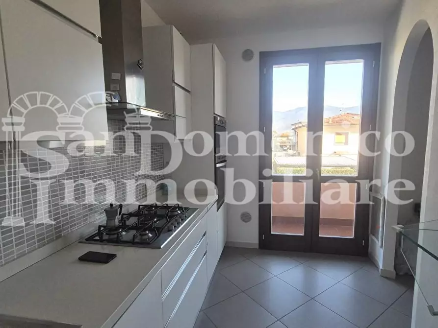 Immagine 6 di Appartamento in vendita  a Cascina