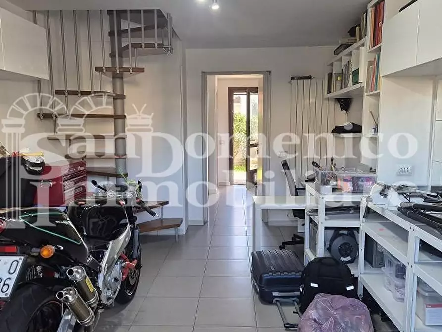 Immagine 16 di Appartamento in vendita  a Cascina