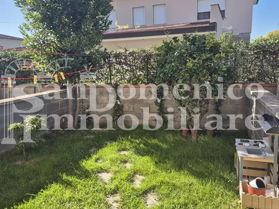 Immagine 20 di Appartamento in vendita  a Cascina