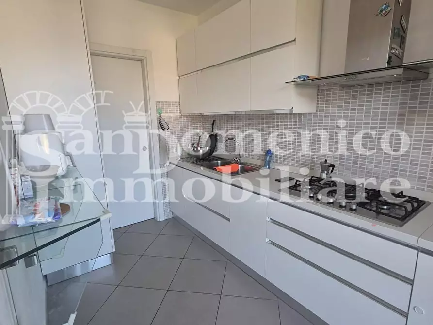 Immagine 5 di Appartamento in vendita  a Cascina