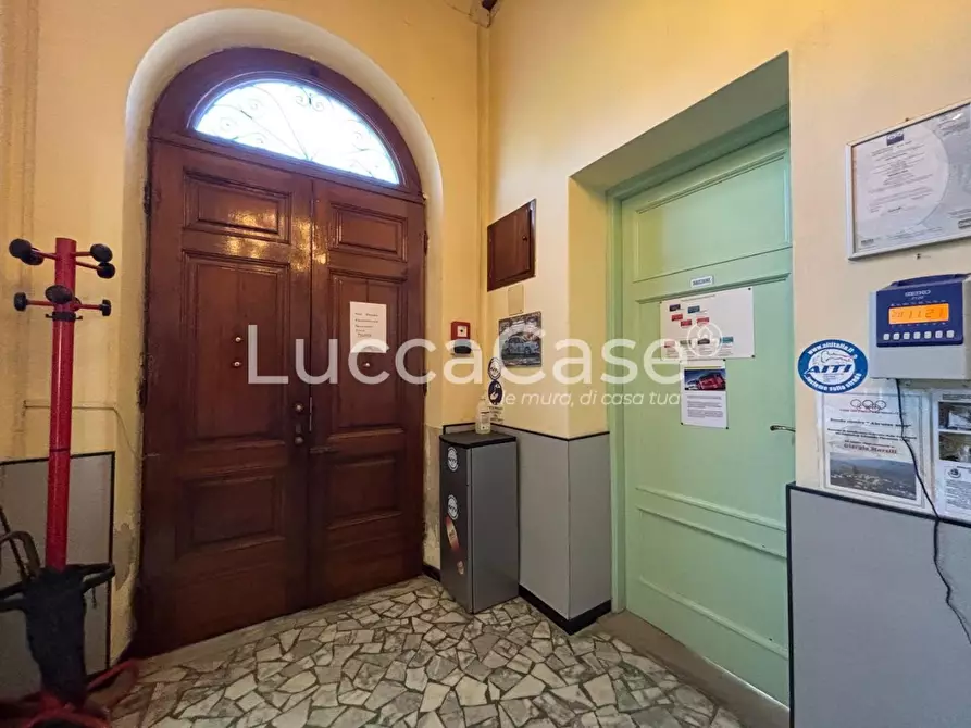 Immagine 83 di Casa indipendente in vendita  a Lucca