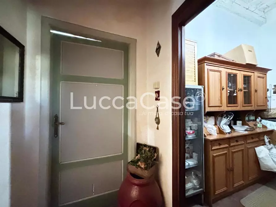 Immagine 44 di Casa indipendente in vendita  a Lucca