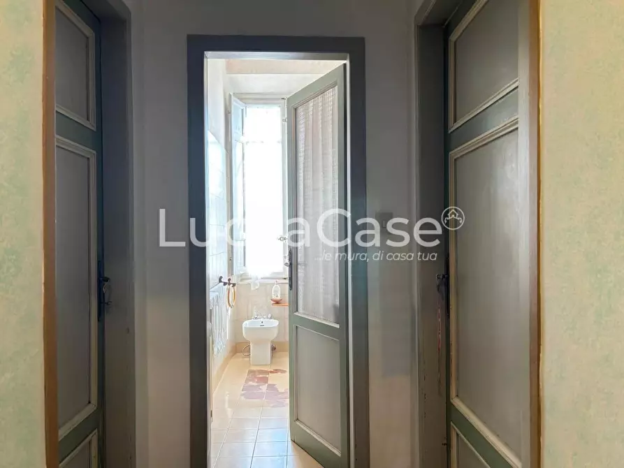 Immagine 55 di Casa indipendente in vendita  a Lucca