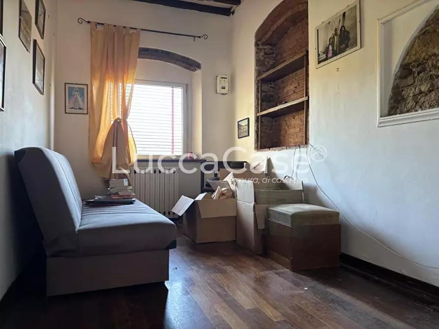 Immagine 73 di Casa indipendente in vendita  a Lucca