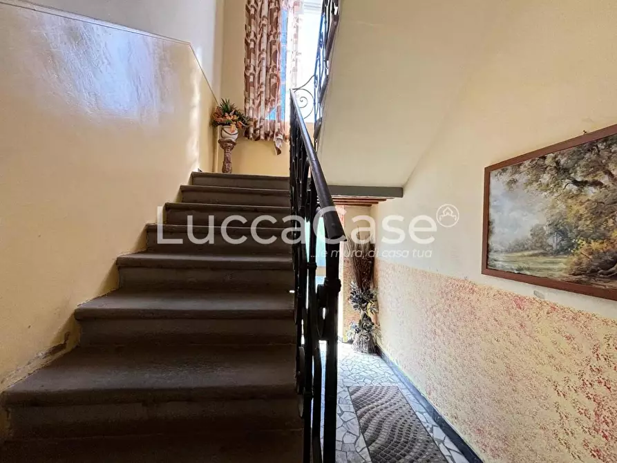 Immagine 64 di Casa indipendente in vendita  a Lucca