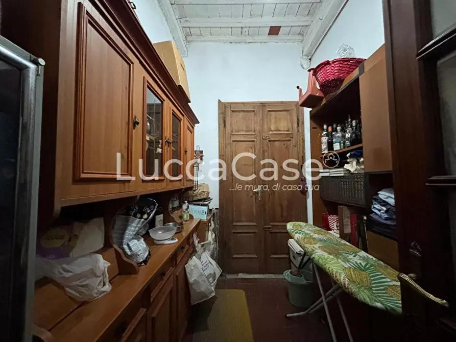 Immagine 77 di Casa indipendente in vendita  a Lucca