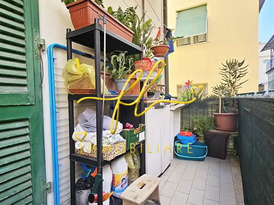 Immagine 5 di Appartamento in vendita  a Cecina