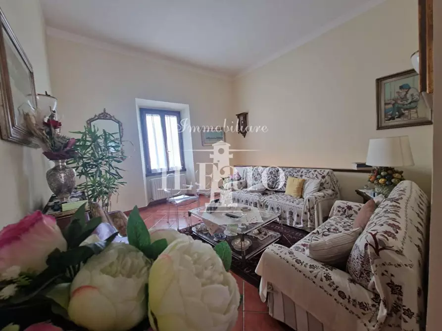 Immagine 1 di Appartamento in vendita  a Signa