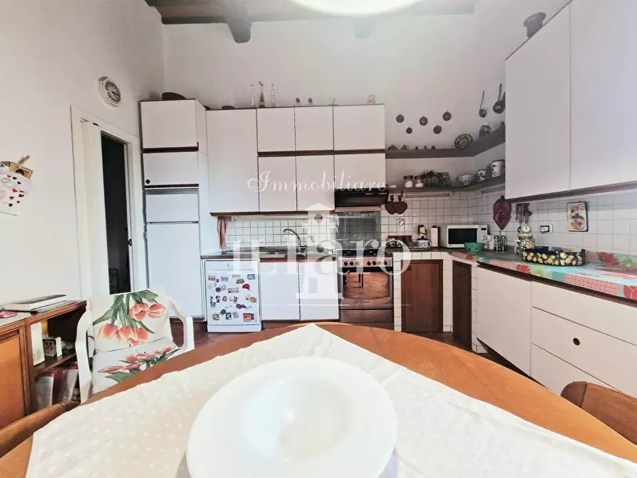 Immagine 8 di Appartamento in vendita  a Signa