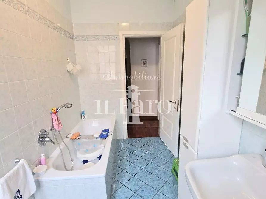 Immagine 48 di Appartamento in vendita  a Signa