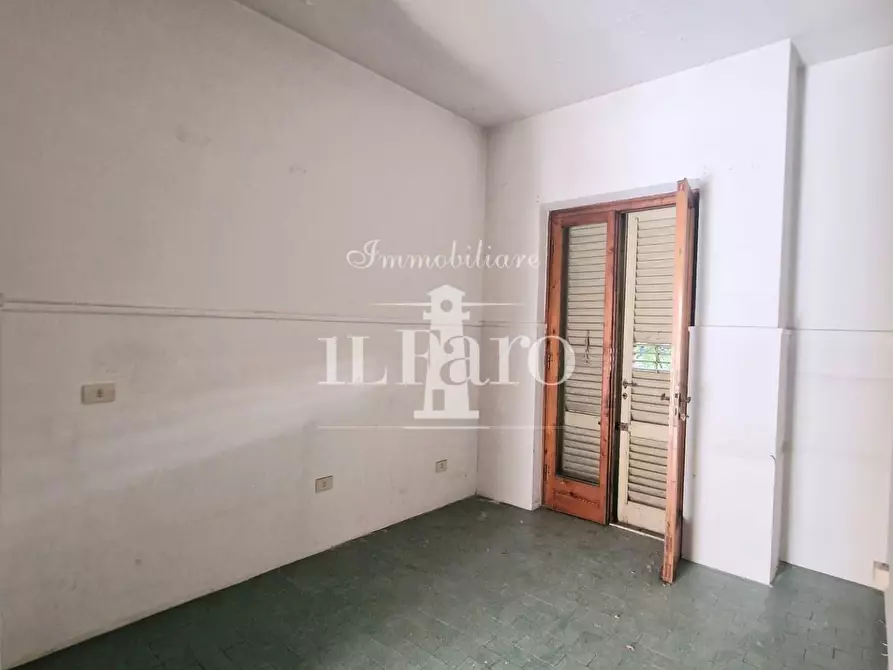 Immagine 44 di Casa indipendente in vendita  a Campi Bisenzio