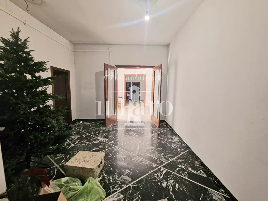 Immagine 56 di Casa indipendente in vendita  a Campi Bisenzio