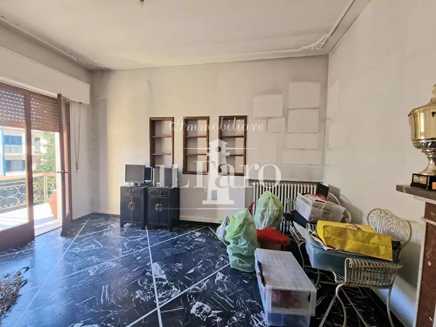 Immagine 52 di Casa indipendente in vendita  a Campi Bisenzio