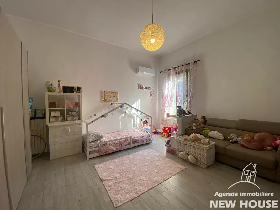 Immagine 85 di Appartamento in vendita  a Vicopisano