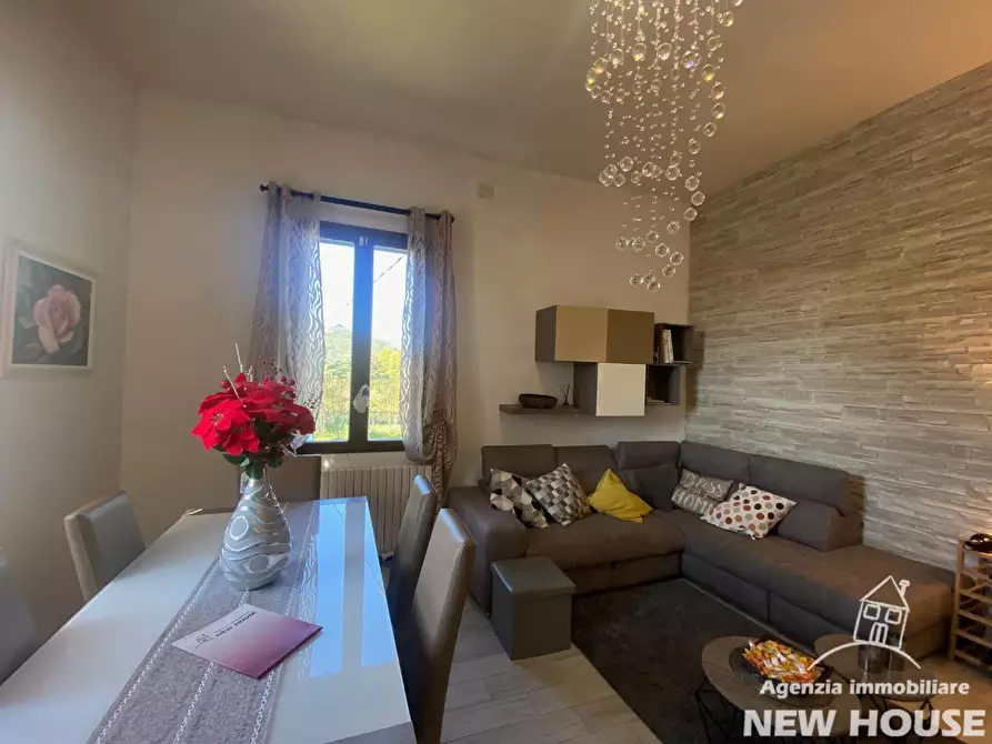 Immagine 20 di Appartamento in vendita  a Vicopisano