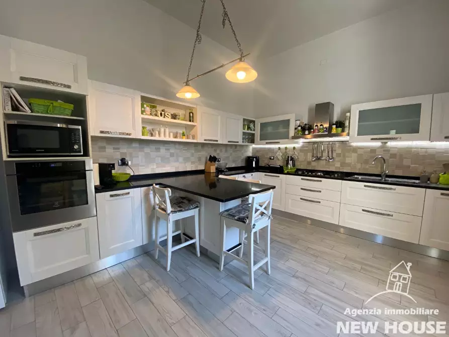 Immagine 47 di Appartamento in vendita  a Vicopisano