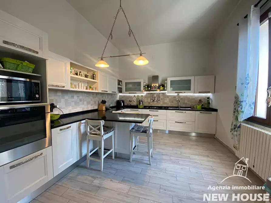 Immagine 43 di Appartamento in vendita  a Vicopisano