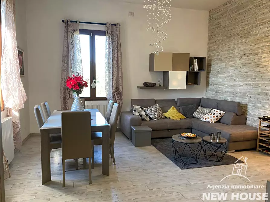 Immagine 4 di Appartamento in vendita  a Vicopisano