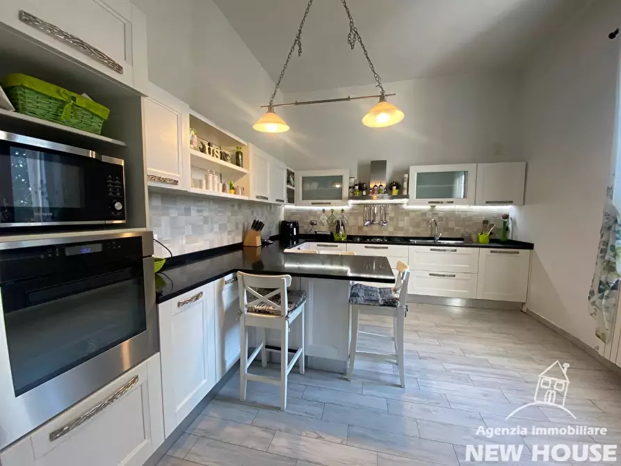 Immagine 59 di Appartamento in vendita  a Vicopisano