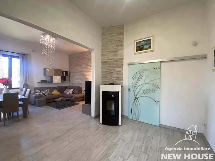 Immagine 35 di Appartamento in vendita  a Vicopisano