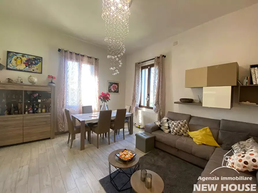 Immagine 31 di Appartamento in vendita  a Vicopisano