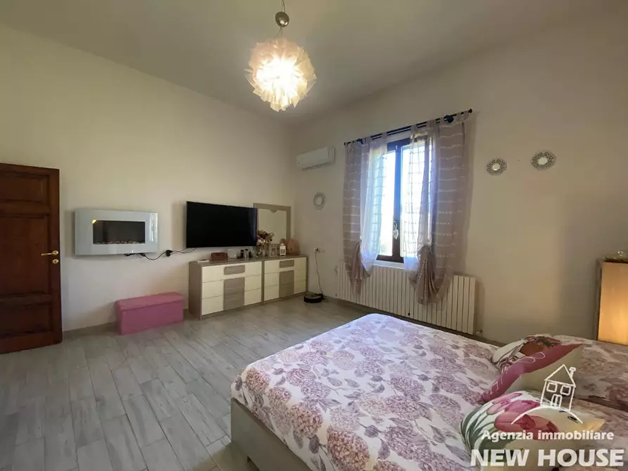 Immagine 70 di Appartamento in vendita  a Vicopisano