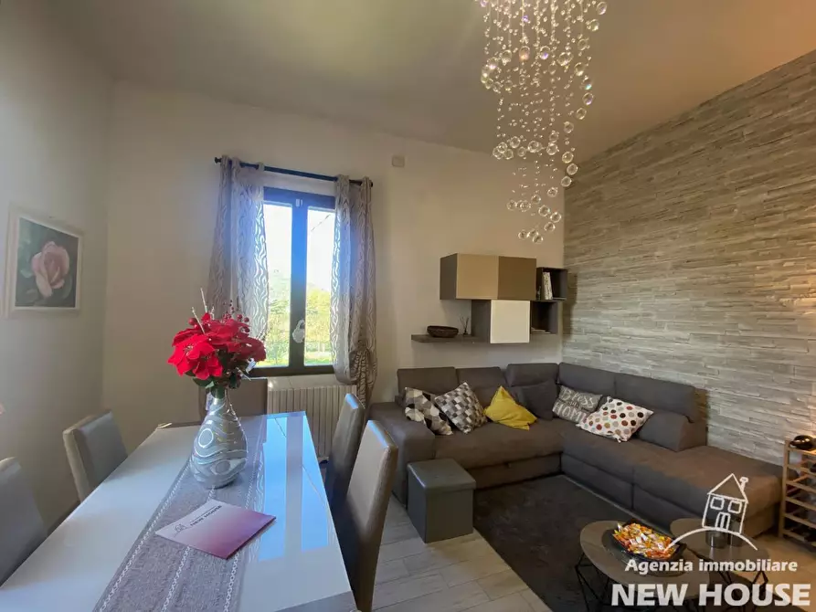 Immagine 18 di Appartamento in vendita  a Vicopisano