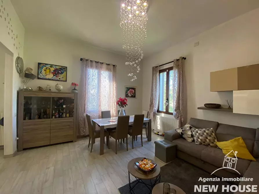 Immagine 29 di Appartamento in vendita  a Vicopisano