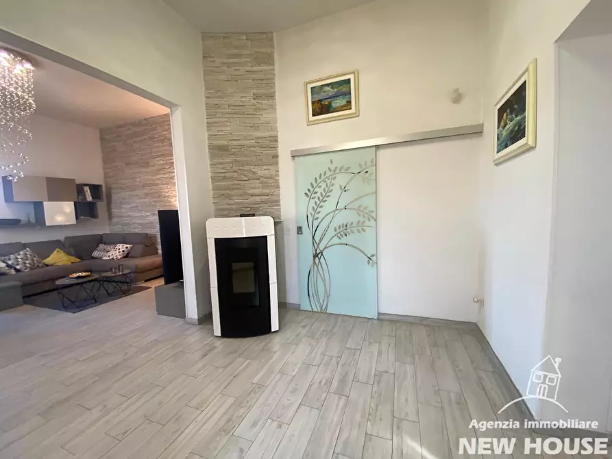 Immagine 39 di Appartamento in vendita  a Vicopisano