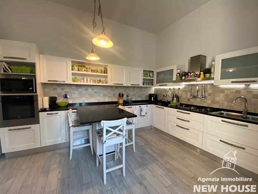 Immagine 51 di Appartamento in vendita  a Vicopisano