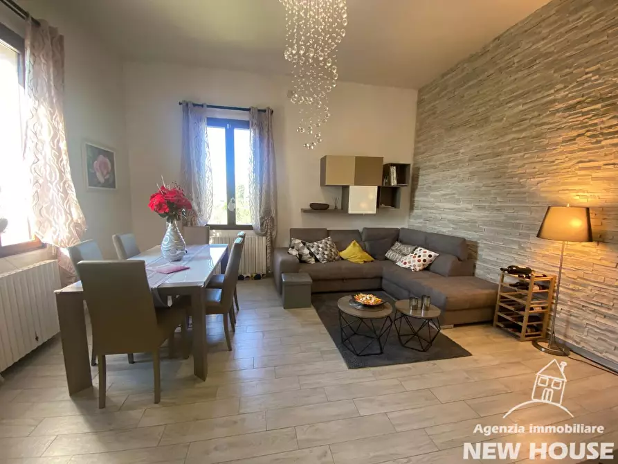 Immagine 16 di Appartamento in vendita  a Vicopisano