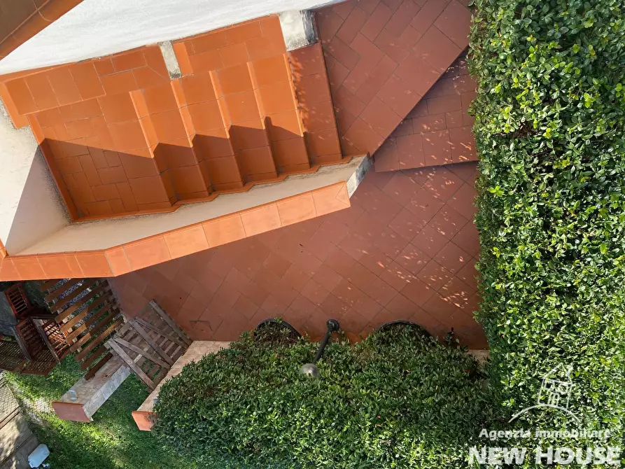 Immagine 41 di Appartamento in vendita  a Vicopisano