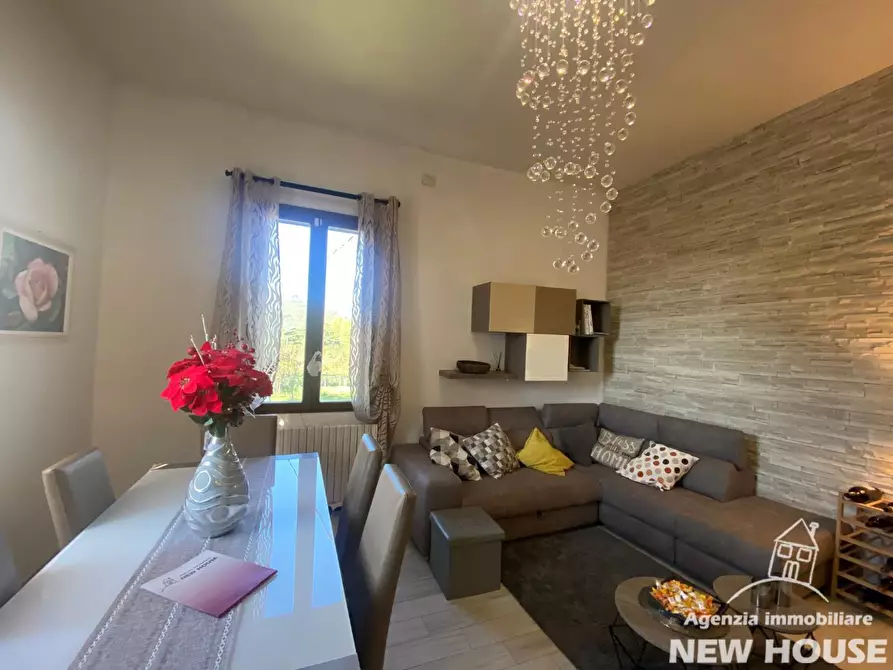 Immagine 17 di Appartamento in vendita  a Vicopisano