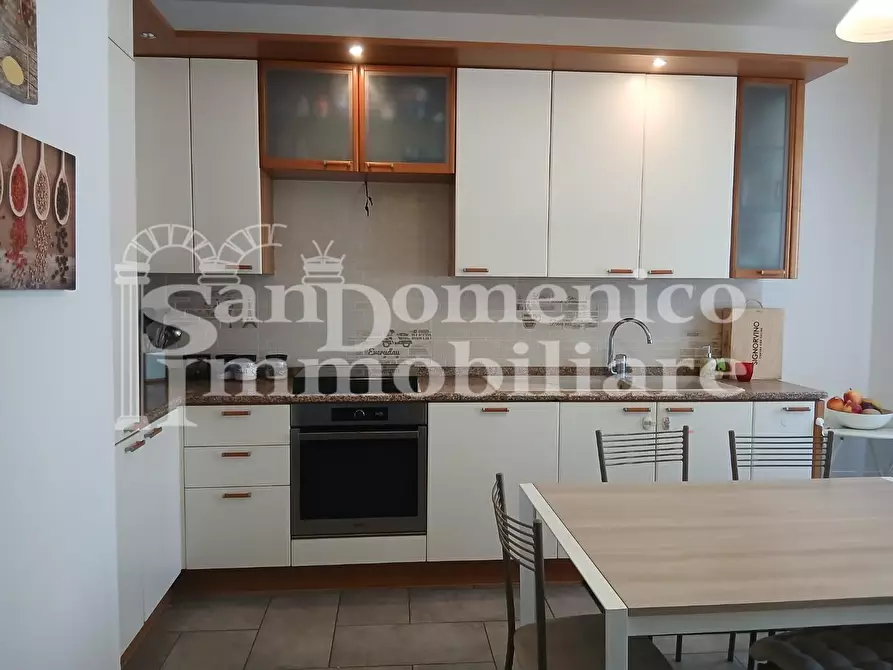 Immagine 6 di Appartamento in vendita  a Cascina