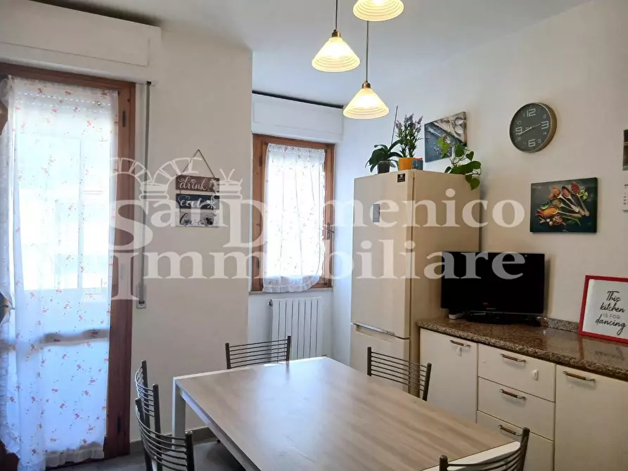 Immagine 7 di Appartamento in vendita  a Cascina