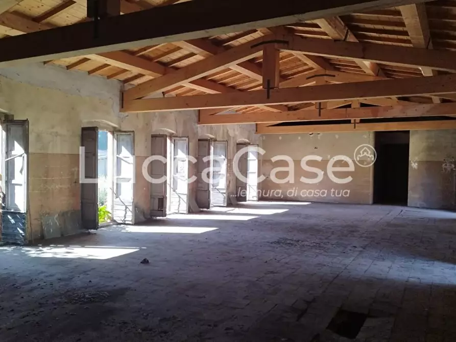 Immagine 12 di Loft/Open space in vendita  a Lucca