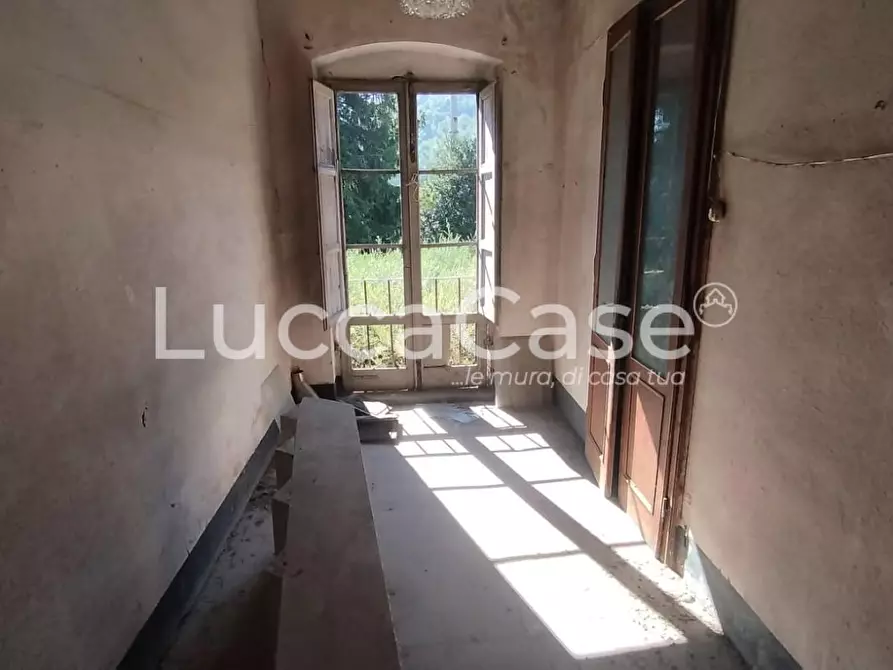 Immagine 7 di Loft/Open space in vendita  a Lucca