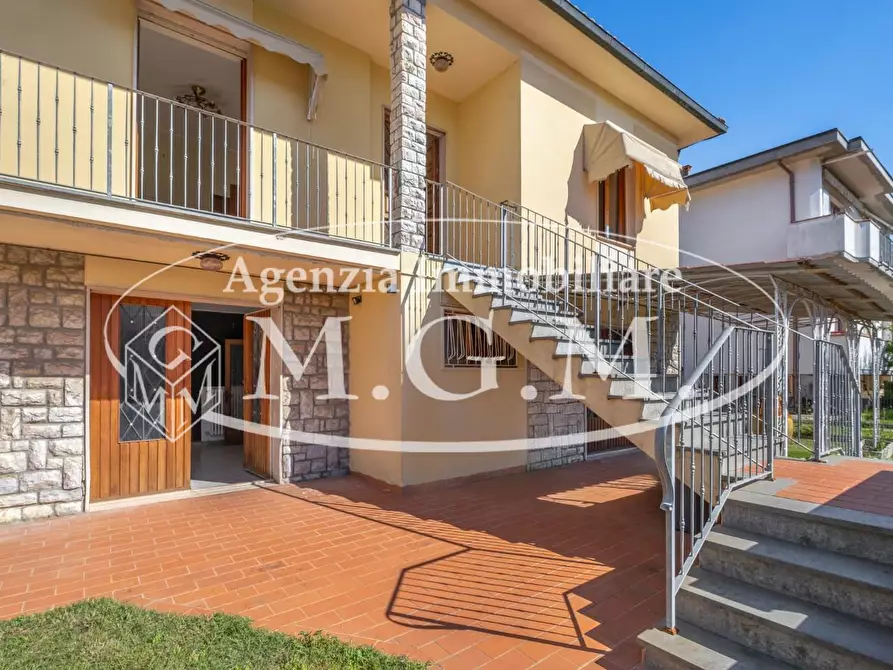 Immagine 10 di Casa indipendente in vendita  a Bientina