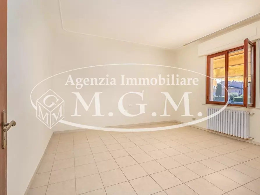 Immagine 17 di Casa indipendente in vendita  a Bientina