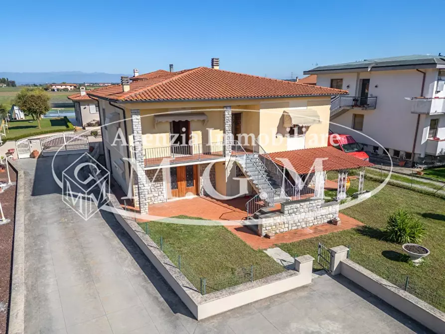 Immagine 2 di Casa indipendente in vendita  a Bientina