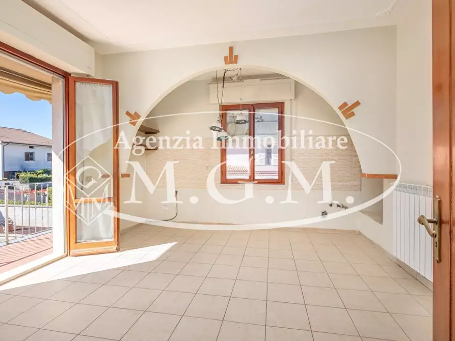 Immagine 14 di Casa indipendente in vendita  a Bientina