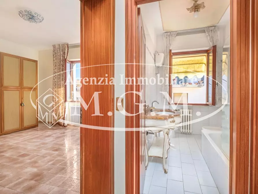 Immagine 19 di Casa indipendente in vendita  a Bientina