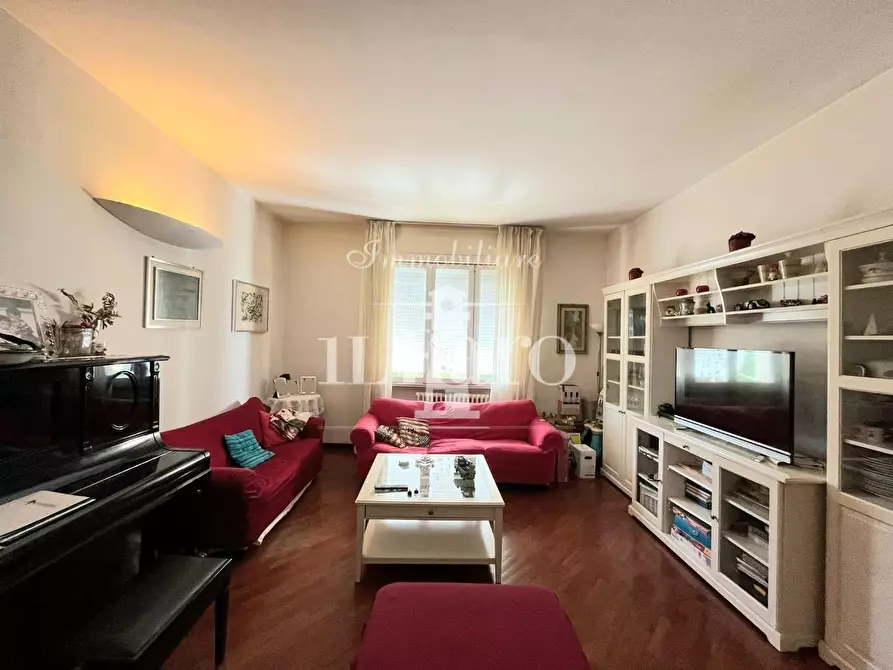 Immagine 3 di Appartamento in vendita  a Campi Bisenzio