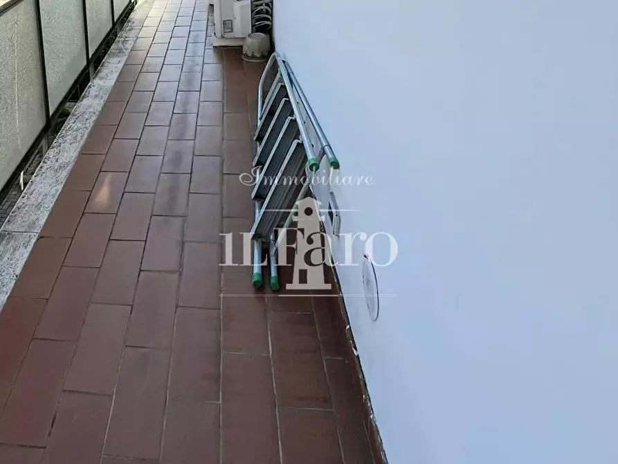 Immagine 8 di Appartamento in vendita  a Campi Bisenzio