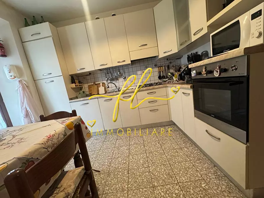 Immagine 10 di Casa indipendente in vendita  a San Marcello Piteglio