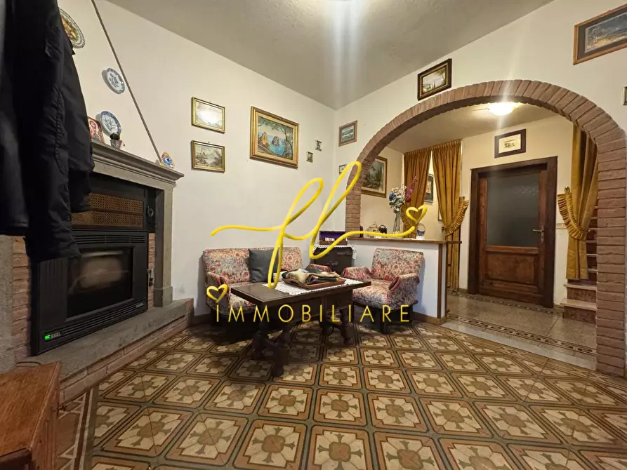 Immagine 1 di Casa indipendente in vendita  a San Marcello Piteglio